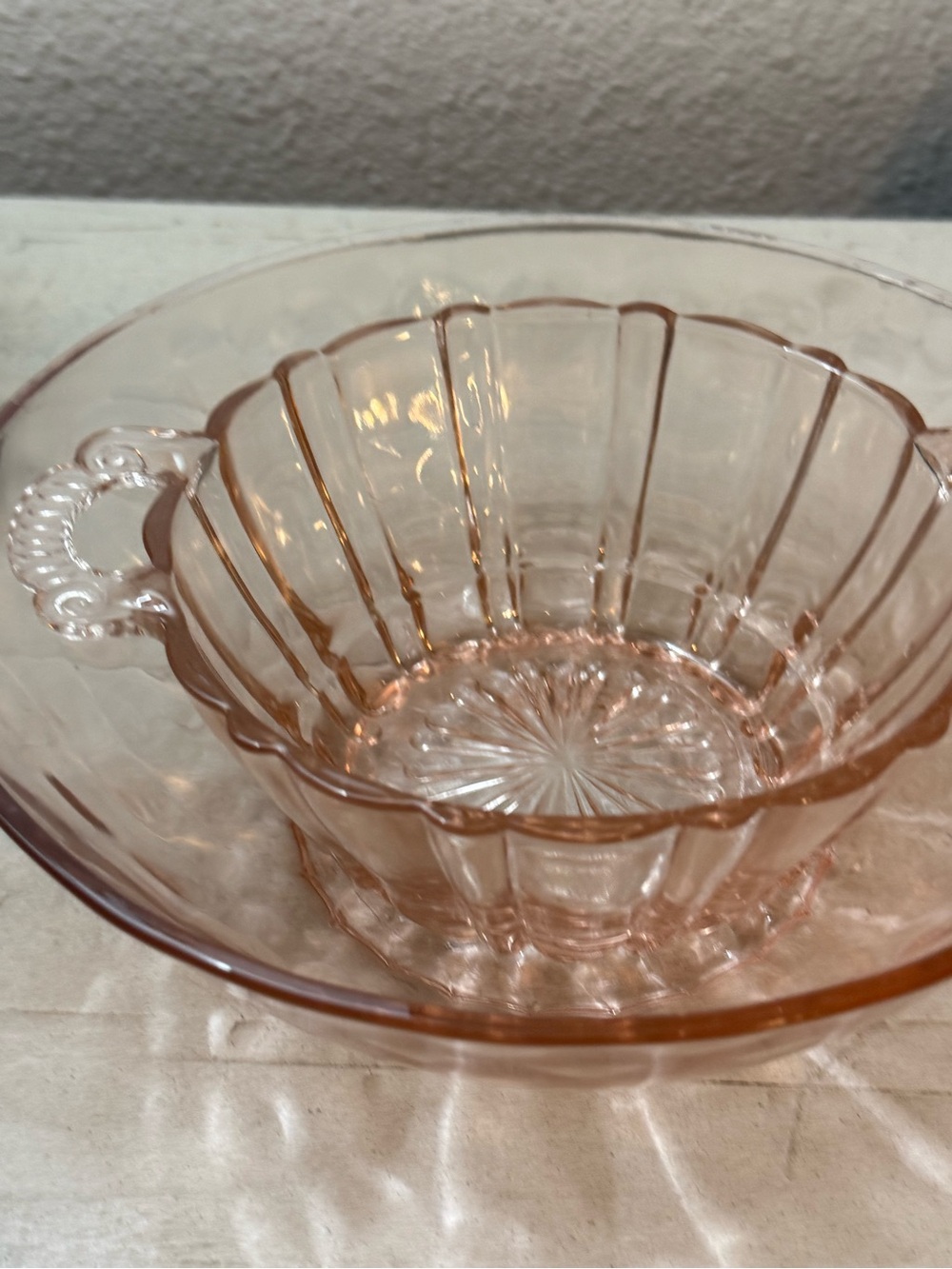 Vintage anchor hocking old cafe handled bowl and diamond optic serving bowl pink